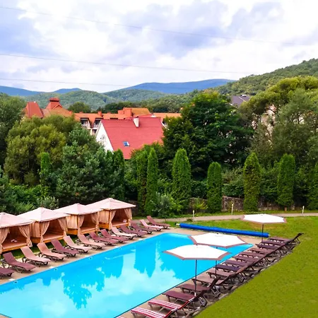 Vitapark Poliana Hotell 4*